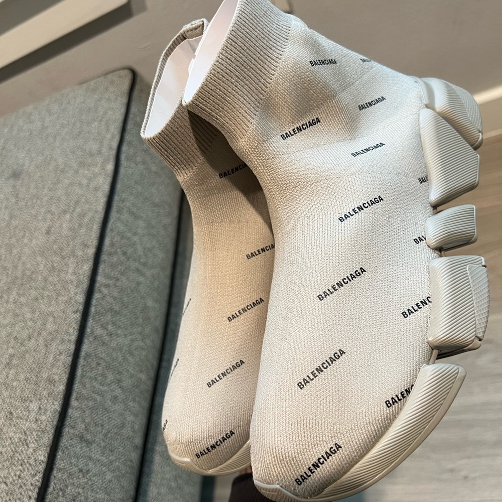Balenciaga Speed Trainer 2.0 with all over logo.